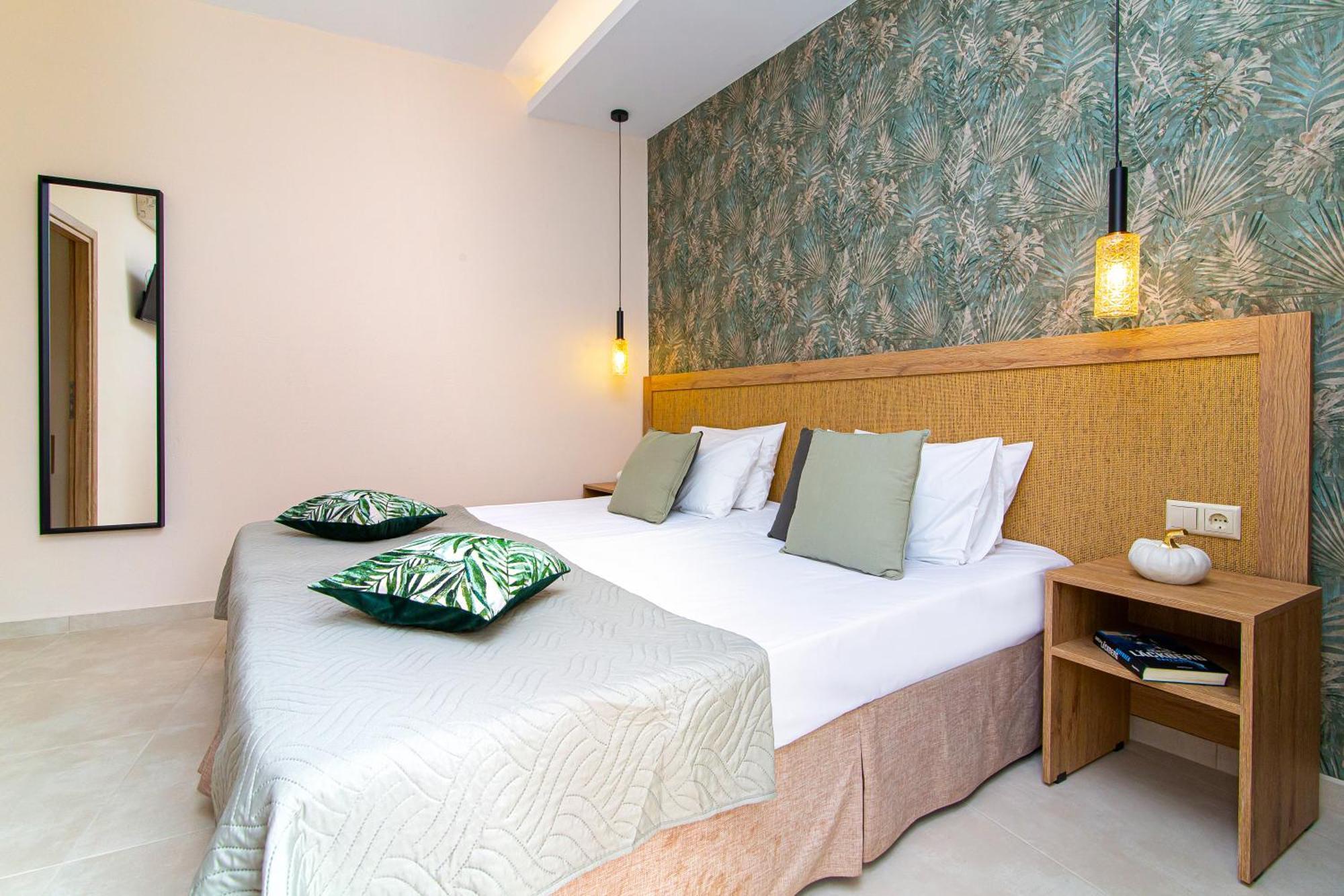 Emerald Hotel Malia  Exterior photo