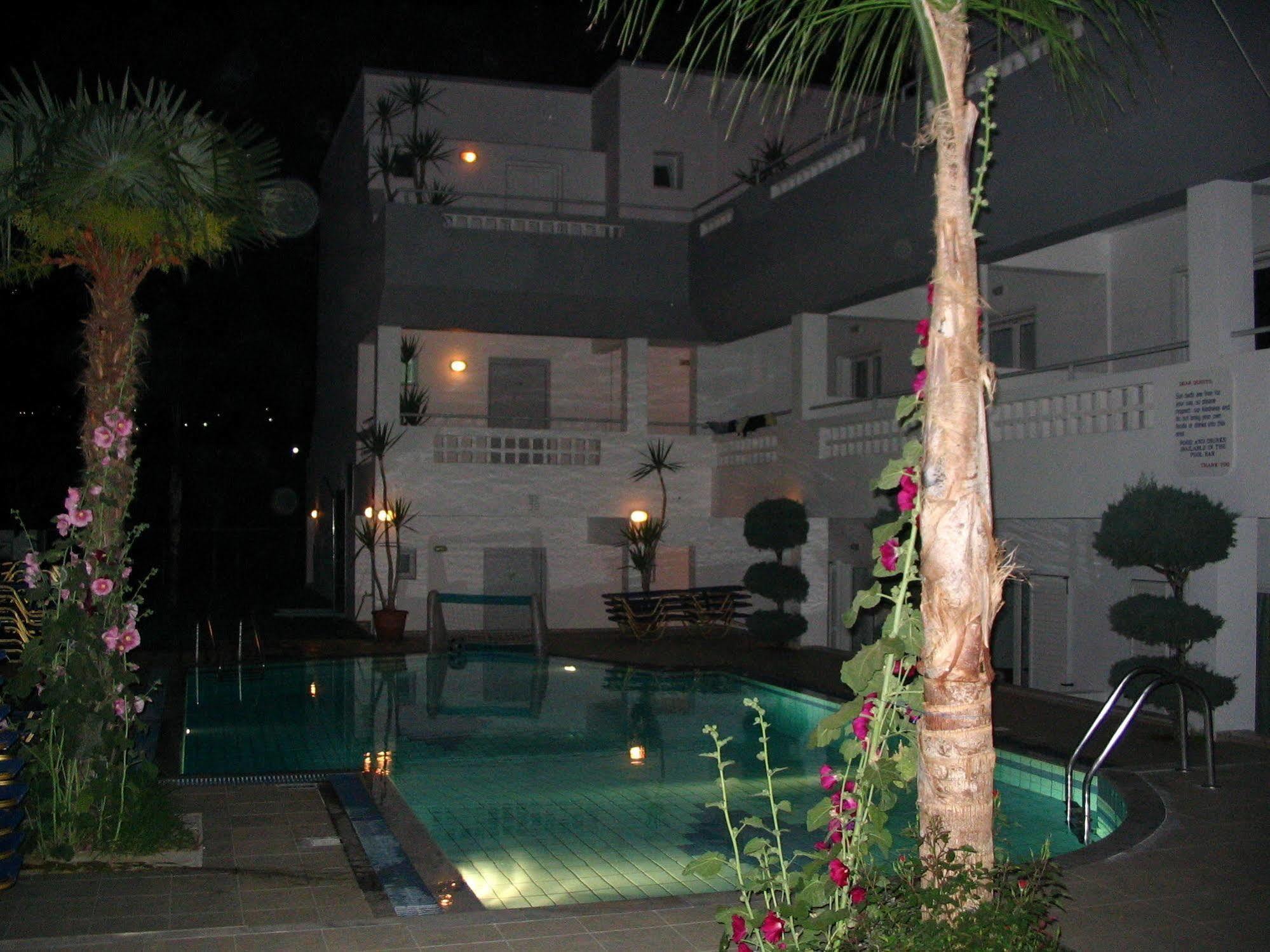 Emerald Hotel Malia  Exterior photo